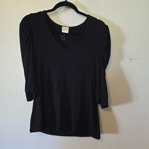 People of Leisure 3/4 Sleeve Stretch Top Cinched Sleeve Black S